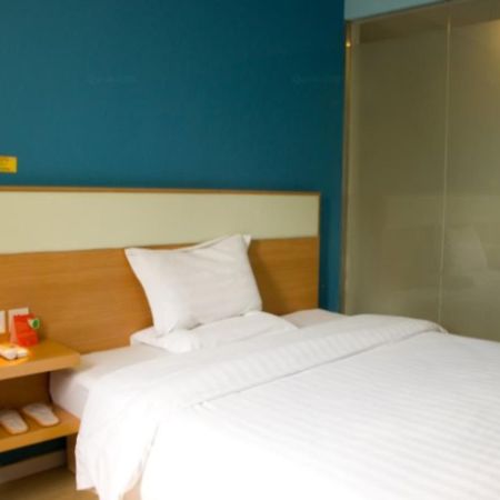 7 Days Inn Guangzhou Jiangnanxi Metro Branch Eksteriør bilde